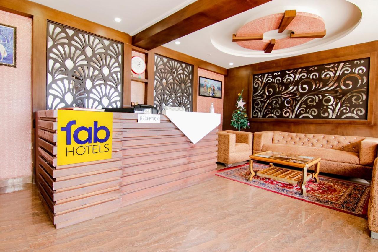 Fabhotel The Eden ダラムシャーラー エクステリア 写真